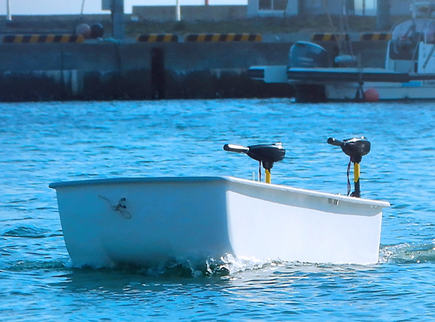 自動運転船舶ロボット<br>「Marine Drone」（水上ドローン）